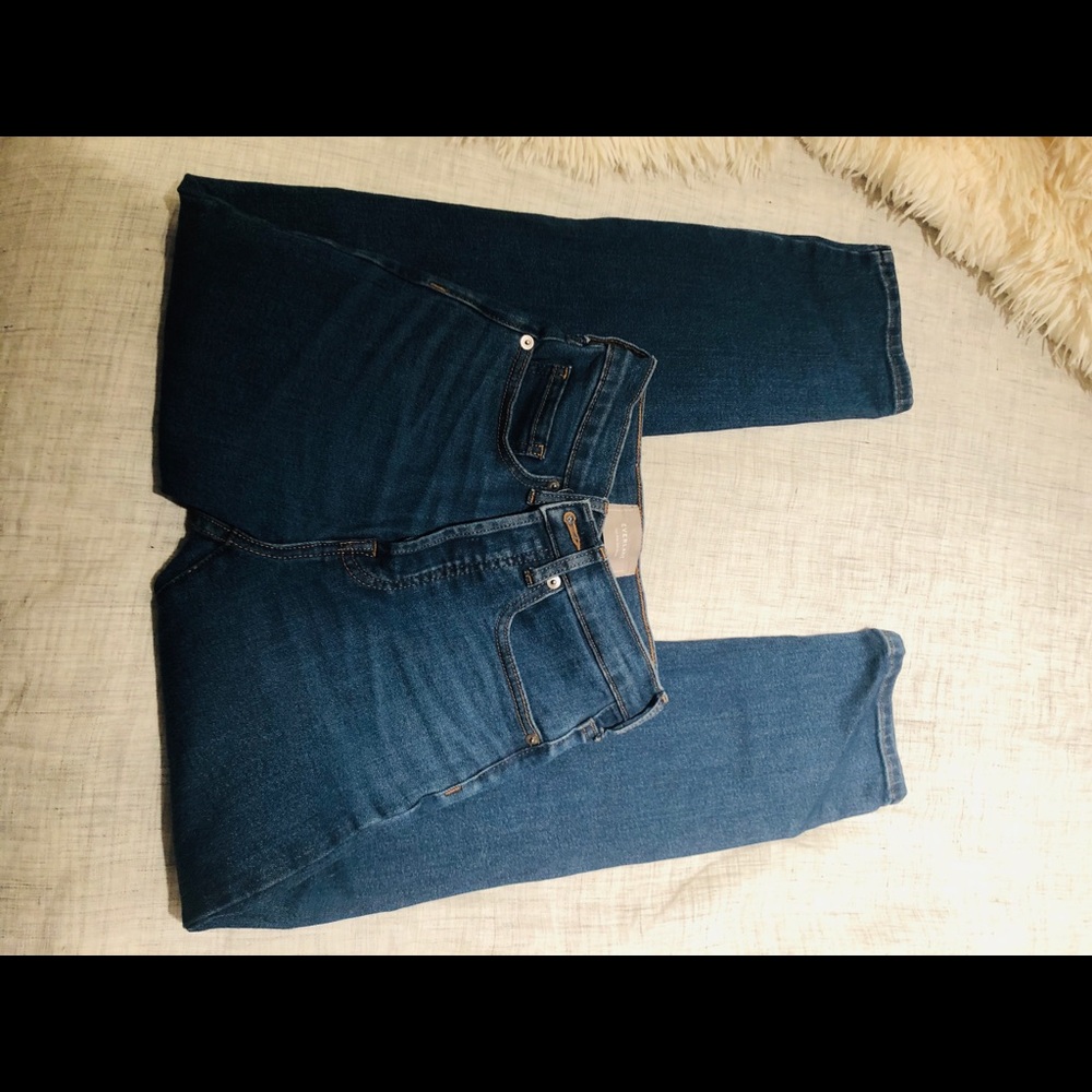 Everlane High Rise Slim Straight Jeans
